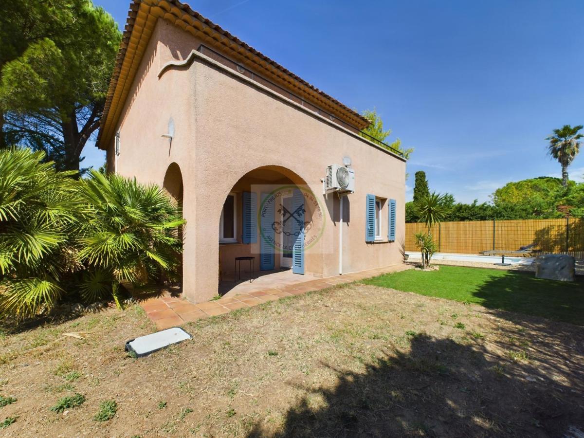 Villa 4 Avec Piscine Fréjus
